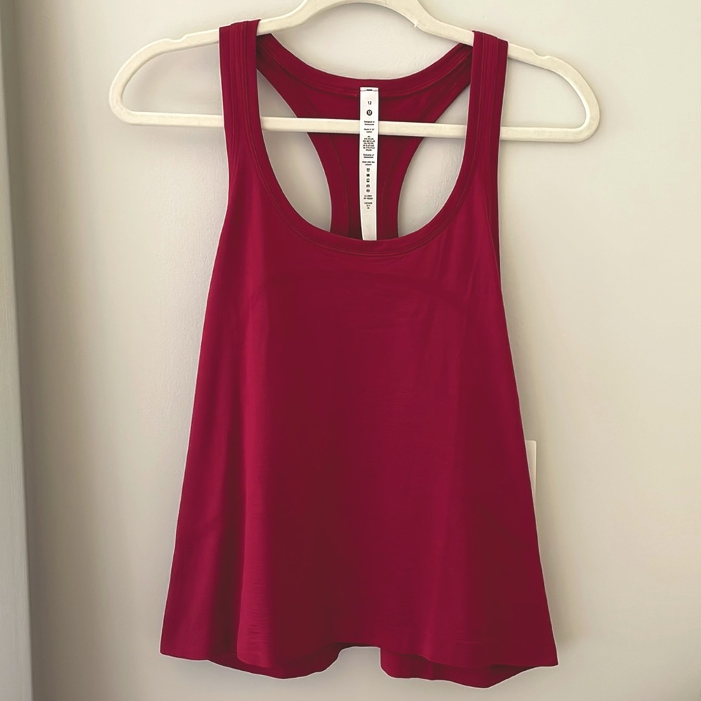 NWT Lululemon Swiftly Tech RB Tank 2.0 Race Size 12 Pomegranate